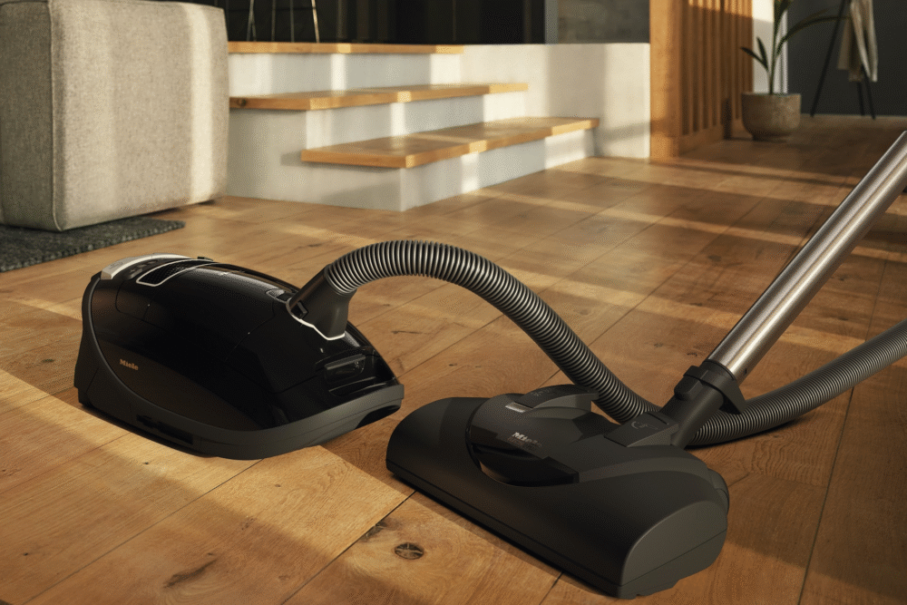 Miele Complete C3 Kona PowerLine Canister Vacuum – SGFE0, 1200W, Obsidian Black, Electrobrush & HEPA AirClean Filter
