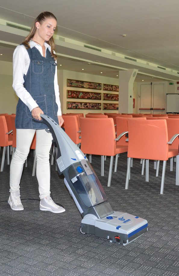 Lindhaus_LW30_in_use Lindhaus LW eco FORCE Floor Scrubber / Dryer (LW30 & LW38)