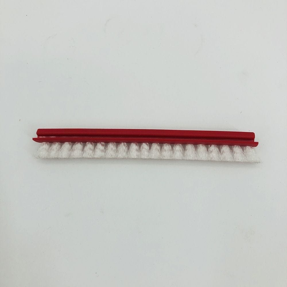 Tornado Roam 97300 Long Brush Strip White B013-0401B Tornado Roam 97300 Long Brush Strip White B013-0401B