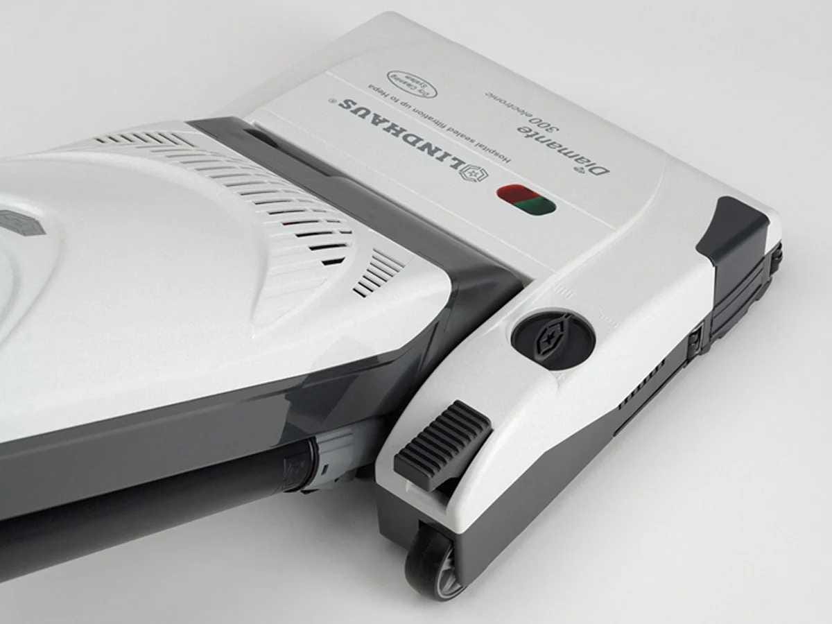Lindhaus Diamante electronic brush height adjustment control