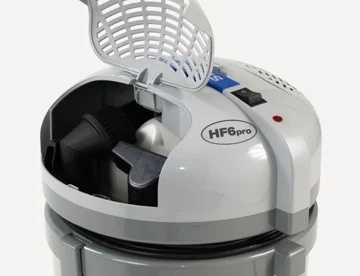 Lindhaus HF6 Pro eco FORCE canister vacuum with lid open