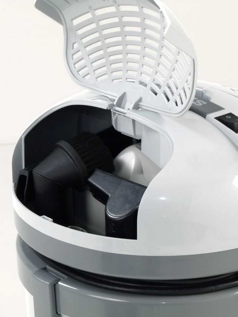 Lindhaus HF6 Pro onboard accessory storage