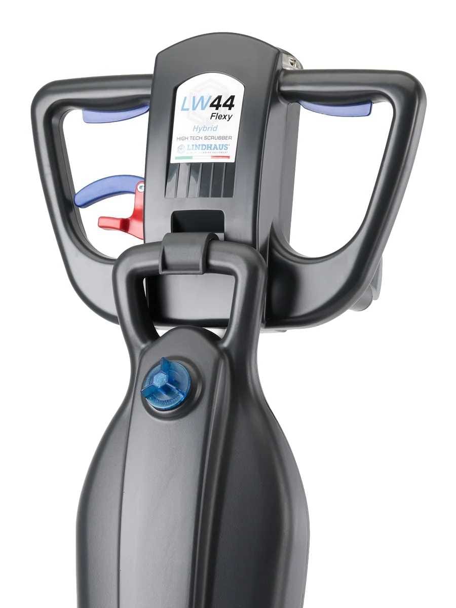 Lindhaus LW44 Flexy battery floor scrubber dryer