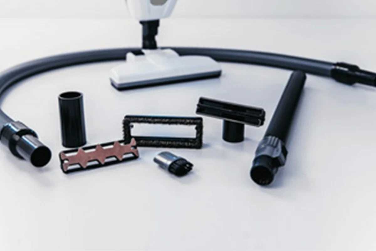 Lindhaus Valzer accessory kit with hose and tools