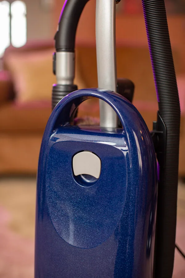 Riccar R30D Tandem Air Deluxe upright vacuum