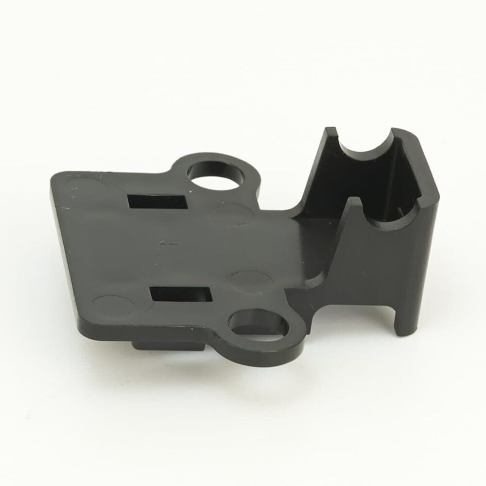 Riccar R30 - Dust Cover Latch Body - B480-0814
