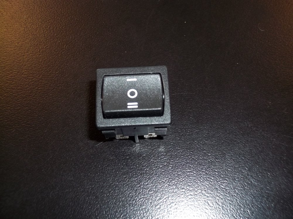 Lindhaus 3-way main switch for CH Pro, CH Pro Eco-Force, Diamante and Health Care Pro part number 021050300